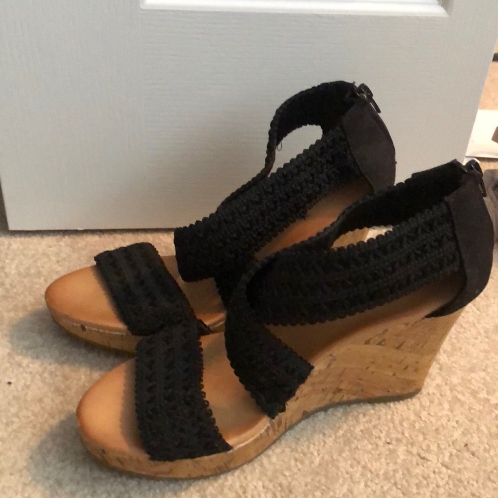 Black Wedge Heels
